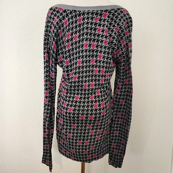 Mudd patterned Cardigan. Junior size large. - Picture 6 of 9